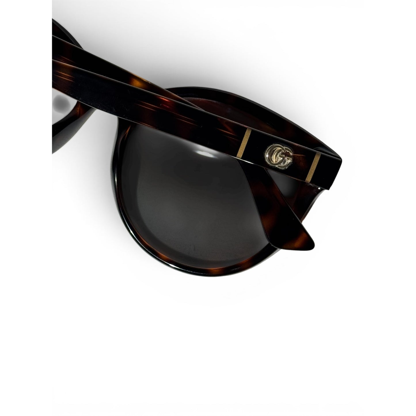 Gucci Oversized Cat Eye Sunglasses