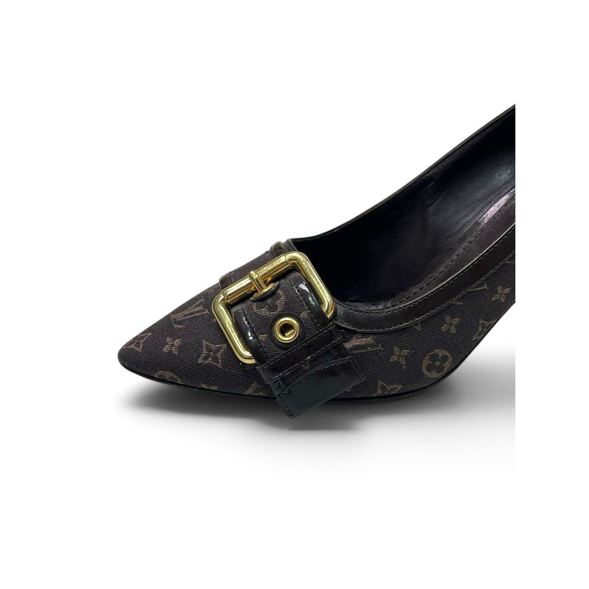 Louis Vuitton Monogram Buckle Pointed-Toe Heels