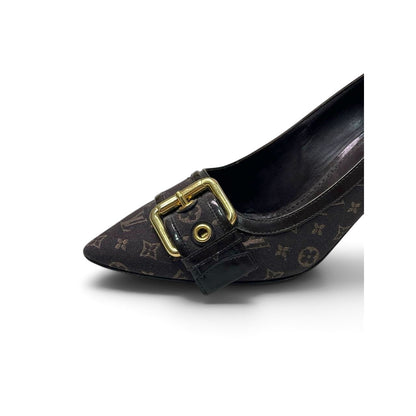 Louis Vuitton Monogram Buckle Pointed-Toe Heels