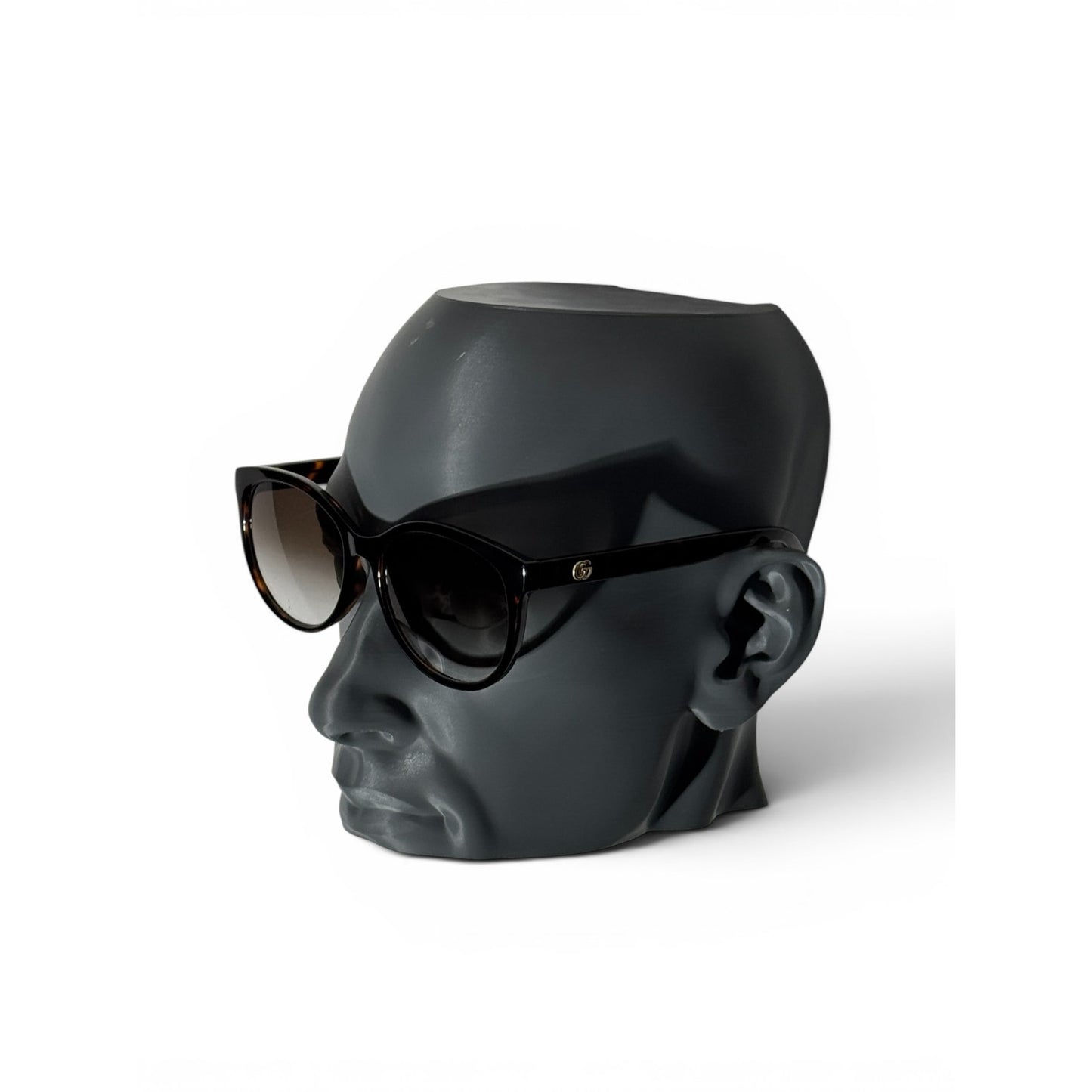 Gucci Oversized Cat Eye Sunglasses