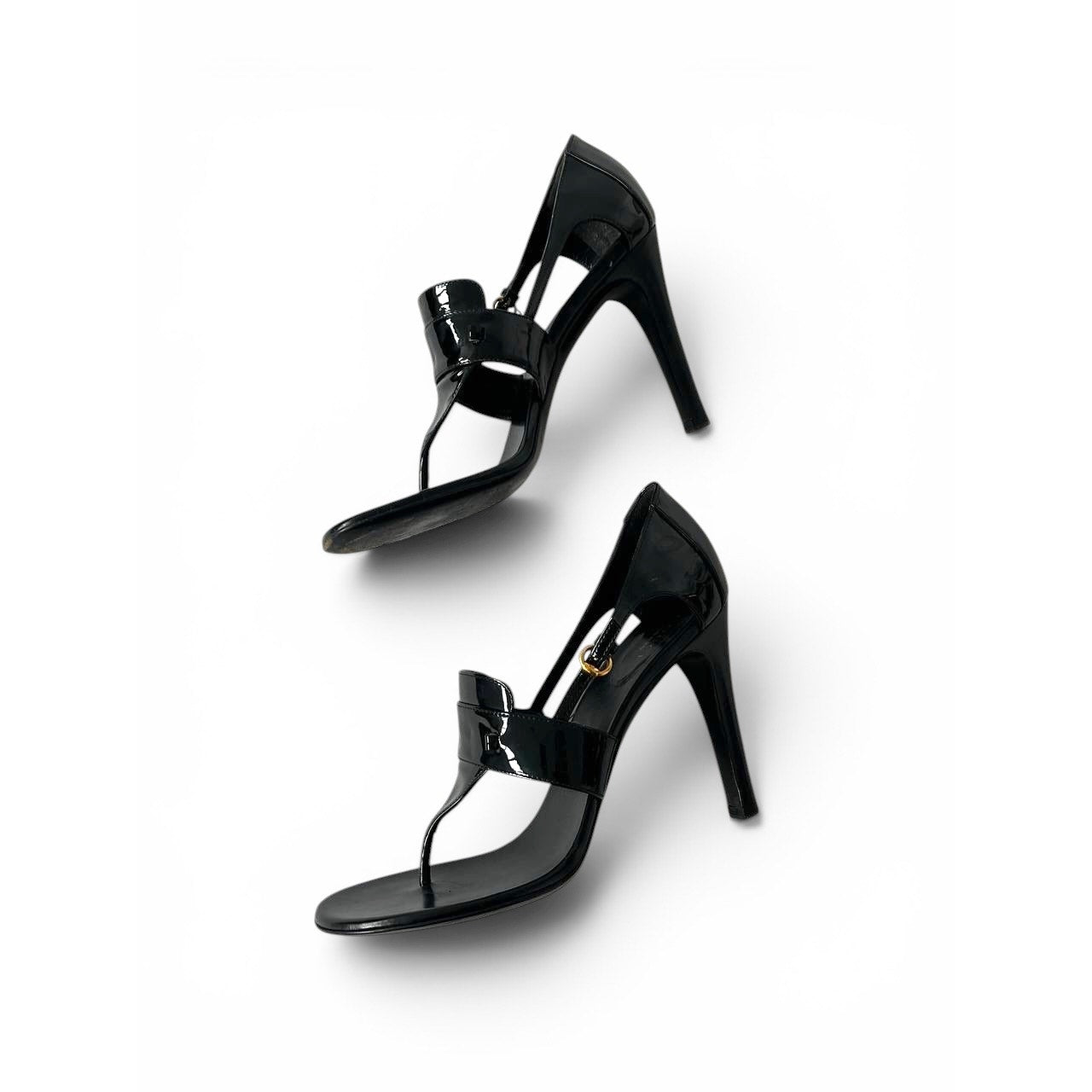 Gucci SS 2008 Black Patent Leather Thong Heels