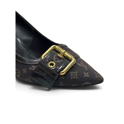 Louis Vuitton Monogram Buckle Pointed-Toe Heels