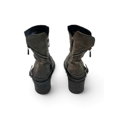 A.S.98 Vintage Distressed Leather Ankle Boots